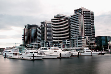 Fototapeta na wymiar Widok Melbourne Docklands