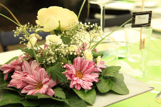Centre de table et marque-place