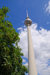 Obraz premium Fernsehturm - Berlin, Germany