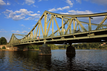 Fototapeta na wymiar Most Glienicke Berlin Potsdam