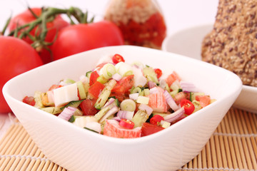 Salat mit Surimi