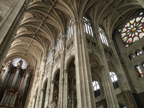 Iglesia g&oacute;tica de San Eustache en Paris