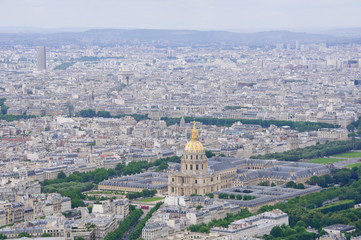 Fototapeta na wymiar Widok z wieży Montparnasse - Paryż, Francja