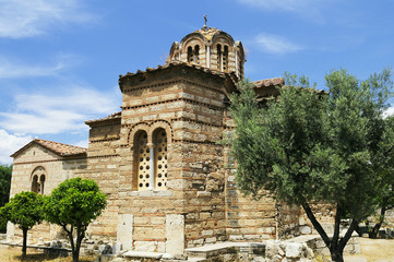 Fototapeta na wymiar Kościół starożytnej agory w Atenach