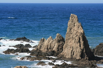 Fototapeta na wymiar Crag przeciwko Mermaid Reef