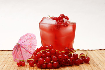 johannisbeersaft cocktail