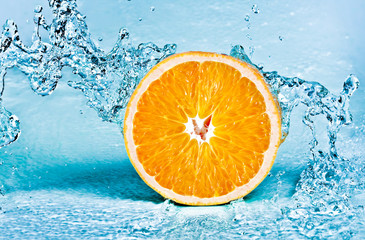 orange and water