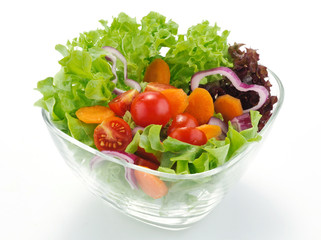 Insalata mista di verdure crude