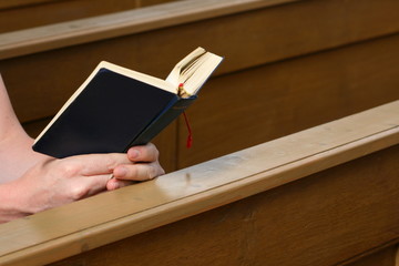 Beim Gottesdienst