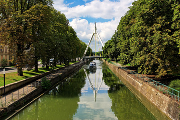 Canal du  Rhône au Rhin a Mulhouse.