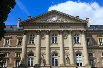 Fototapeta na wymiar Sąd Apelacyjny w Amiens
