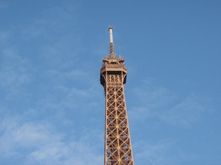 Fototapeta na wymiar Antenne de la Tour Eiffel à Paris