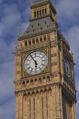 Fototapeta na wymiar Houses of parliament-Big Ben-clocks