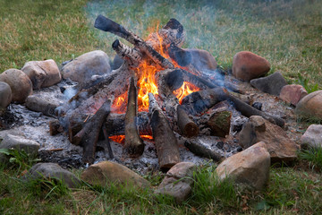 Gemütliches Lagerfeuer