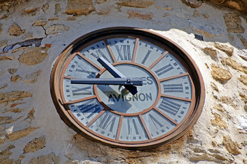 Horloge de Chateauneuf du pape