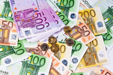 Viele Euro Geldscheine