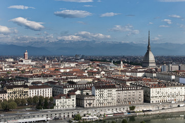 Fototapeta na wymiar Turin panorama estivo