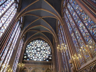 Fototapeta na wymiar Sainte Chapelle en París