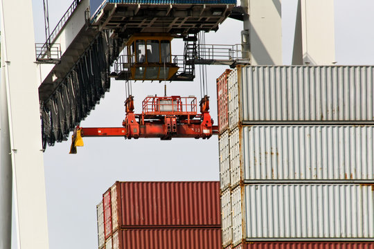 Container, shipload