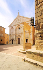 Fototapeta na wymiar Pienza Kathedrale - Pienza cathedral 05