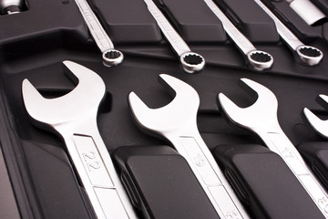 kit of metallic tools