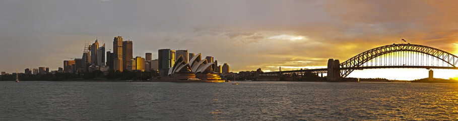 Fototapeta na wymiar Sydney Harbor duża panorama
