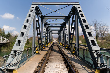 Fototapeta na wymiar most kolejowy