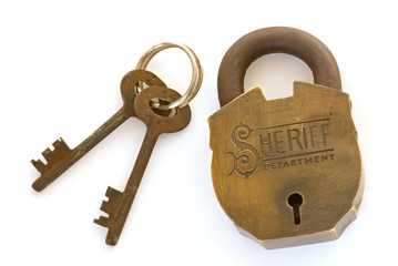 Brass sheriff department lock with 2 keys on left