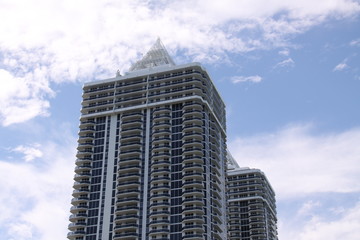 Fototapeta premium Wolkenkratzer in Miami Beach