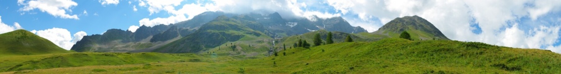 Fototapeta premium Les Hautes-Alpes