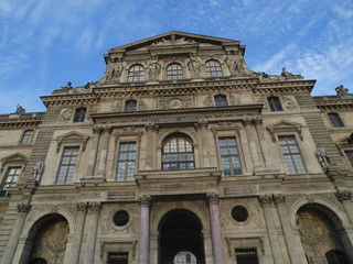 Museo del Louvre en Paris