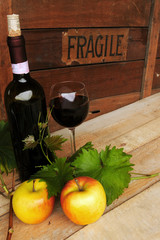vino rosso con mele