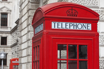 Classic London Red Telephone Box - obrazy, fototapety, plakaty