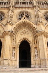 Fototapeta na wymiar Cathédrale Ste Croix d'Orléans