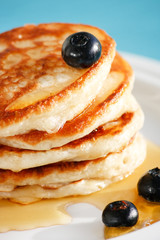 pancakes with honey