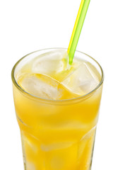 glass of orange juice with ice