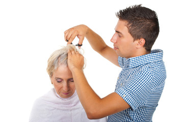 Hairstylist cut woman hair