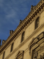 Fototapeta premium Museo del Louvre en Paris