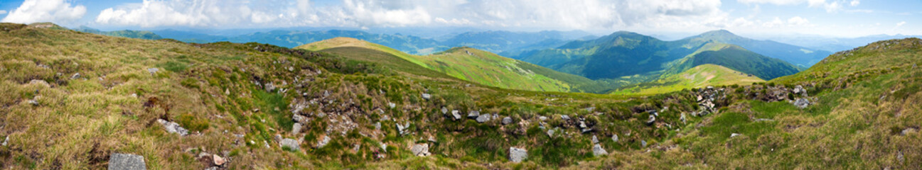 Fototapeta na wymiar Panorama góra lato