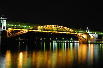 Fototapeta na wymiar Andrew Bridge. Noc Moskwa.