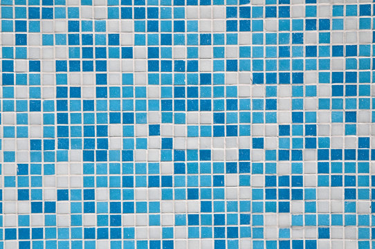 mosaico per piscina