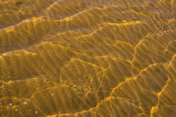 Fototapeta na wymiar sunny water