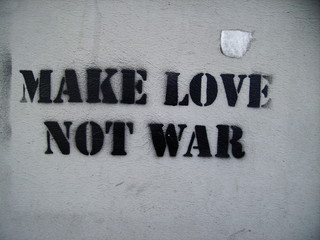 Fototapeta premium Make love not war