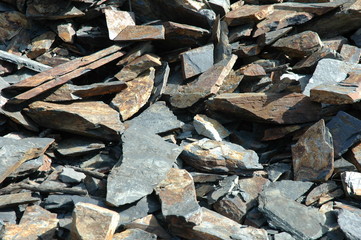 ardoises de la region de laniscat en cotes d'armor