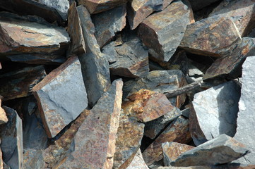 ardoises de la region de laniscat en cotes d'armor