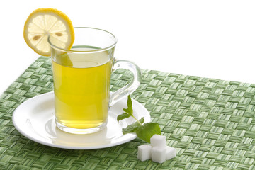 Glass witn tea and lemon