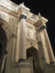 Arco del Triunfo del Louvre en Paris