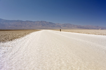 Fototapeta na wymiar Badwater, Death Valley