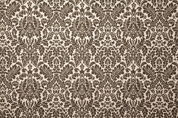black and white pattern wallpaper.