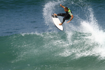 surfing